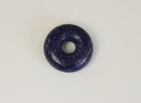 Copy of Blue Round Donut Shape Carved Lapis 青金石平安扣手把