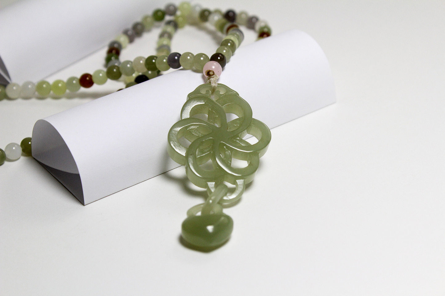Translucent Green Jade Hollow Carved Floral Shape Amulet/Pendant 和田玉多宝镂空吊坠