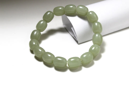 Green Oval Shape Jade Bracelet 和田青白手串