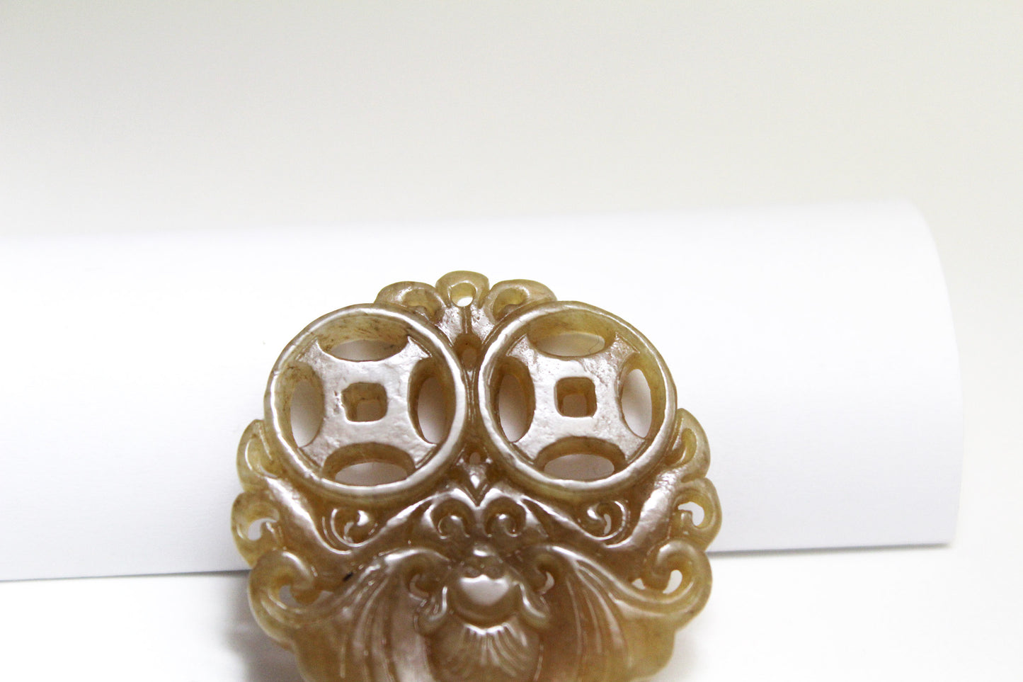 Translucent Brown Jade Carved Hollow Style Amulet/Pendant 和田玉糖玉吊坠