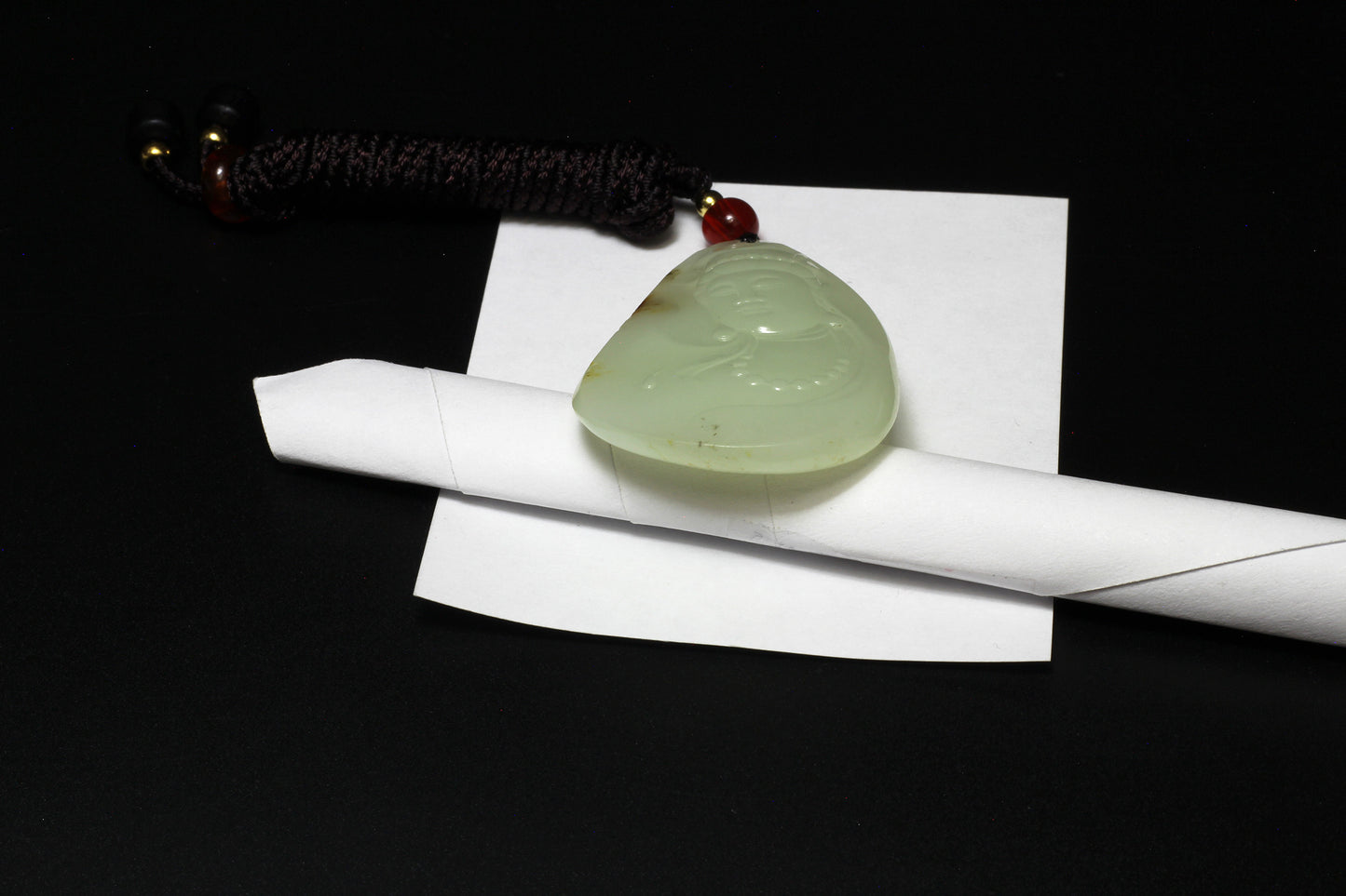 Translucent White Jade Carved GuanYin Buddha Amulet/ Pendant 和田玉观音挂件/吊坠