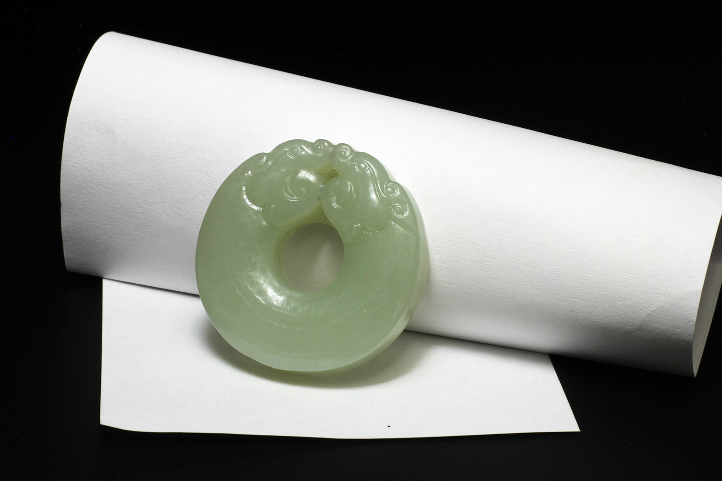 Translucent White Jade Carved Amulet/Pendant 和田玉吊坠