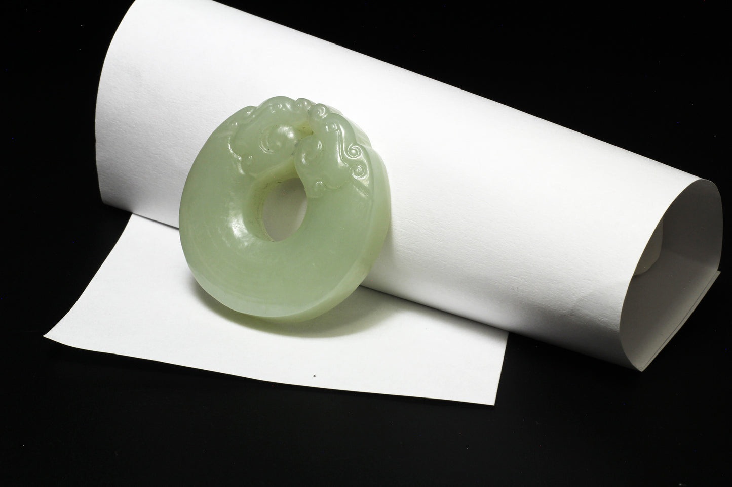 Translucent White Jade Carved Amulet/Pendant 和田玉吊坠