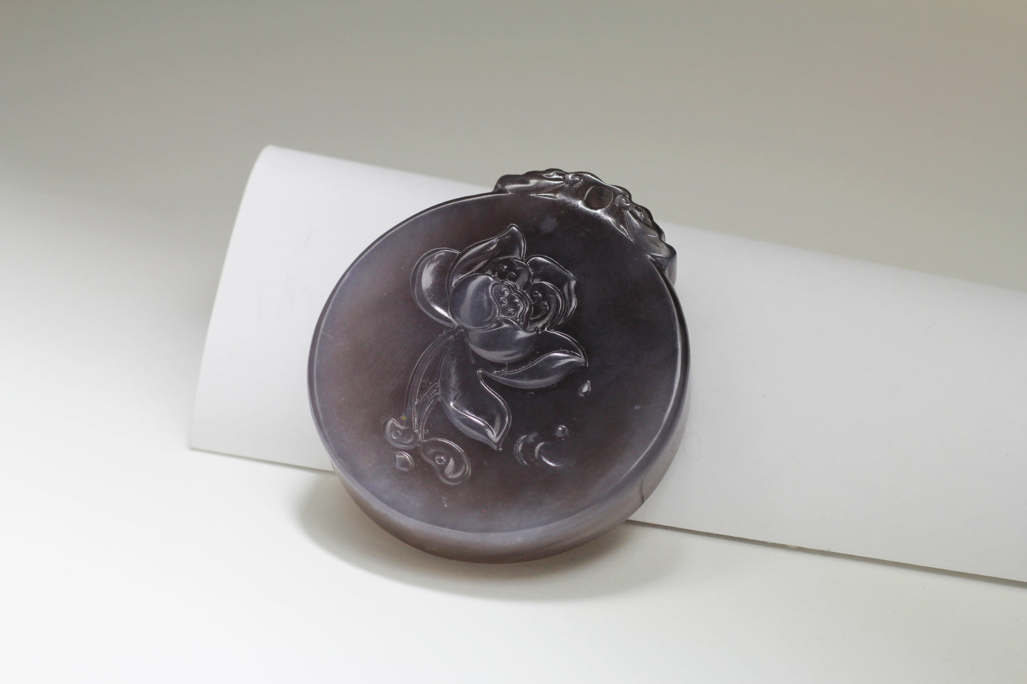 Translucent Light Purple Jade Carved Lotus Amulet/ Pendant 和田玉浅紫莲花牌