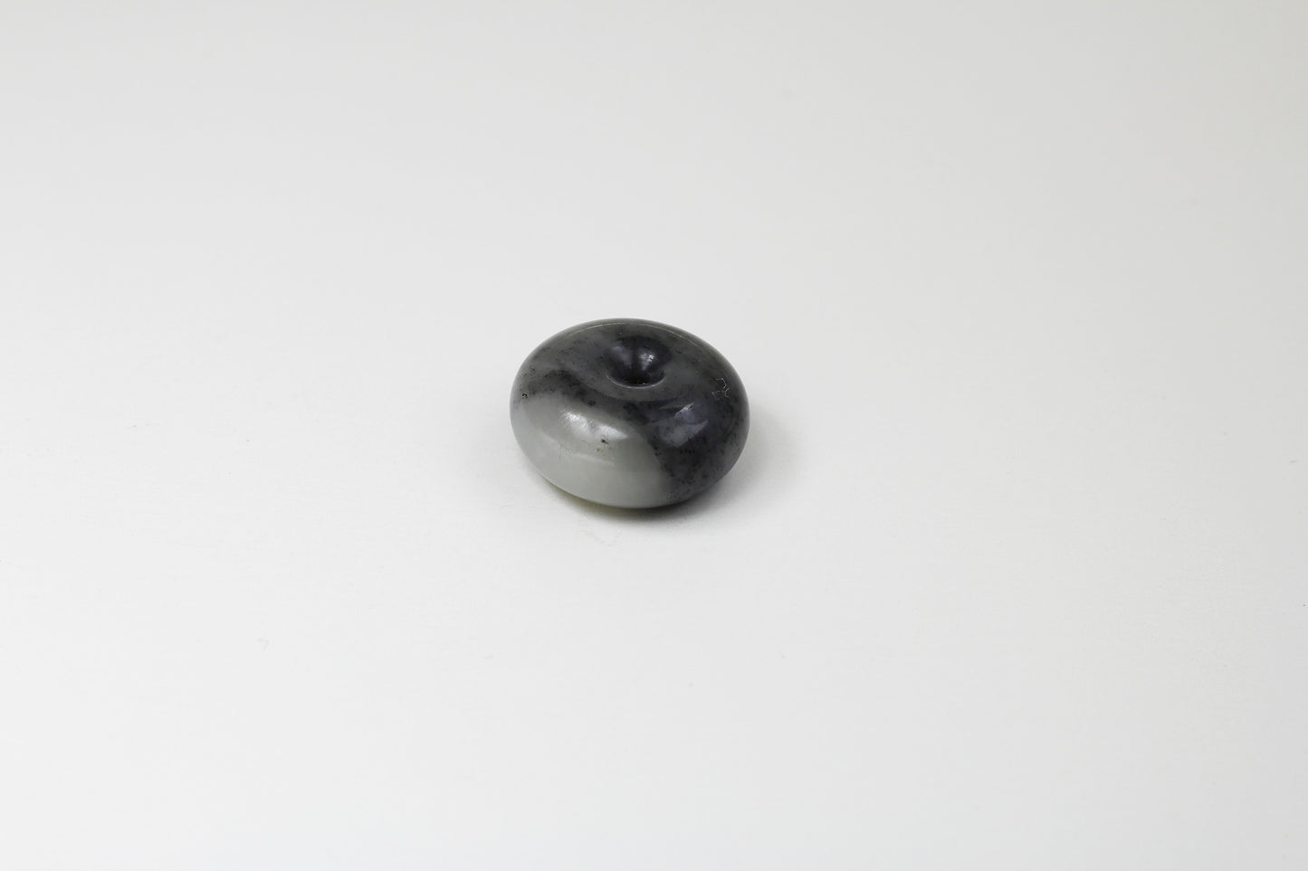 Translucent Grey Jade Carved round shape Luck Donut Pendant / Amulet 和田玉青花平安扣