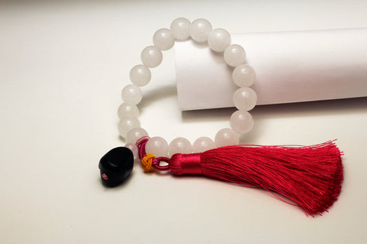 White Jade Beaded with Green Jade Carved Luohan Charm Bracelet 白玉手串