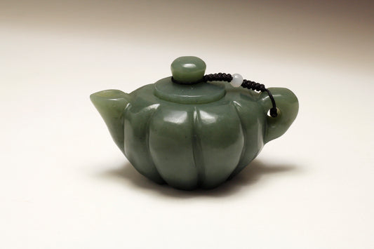 Light Green Hand Carved Jade Mini Tea Pot 和田玉迷你南瓜壶