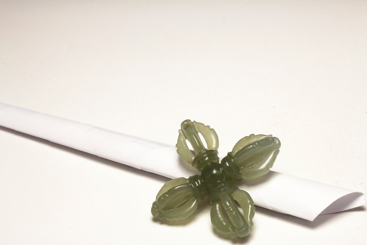 Translucent Green Jade Hollow Carved Amulet/Pendant 和田玉